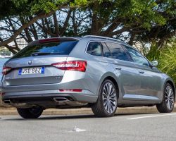 2016-Skoda-Superb-206TSI-4x4-DSG-8