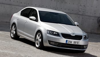skodaoctavia-4699_1-KqxIgs8JzmHapMKPnXhdYg